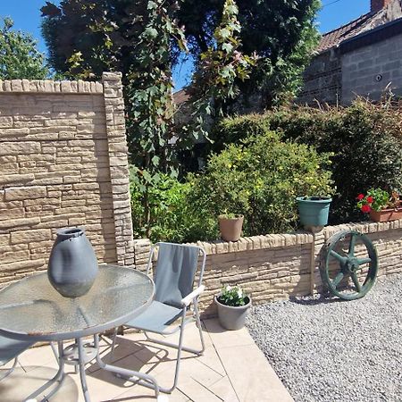 Cottage Tout Equipe 2 A 4 Personnes Hérin Exterior photo