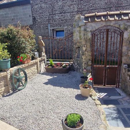 Cottage Tout Equipe 2 A 4 Personnes Hérin Exterior photo